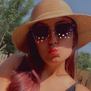 Meet your Posher, Gabrielle